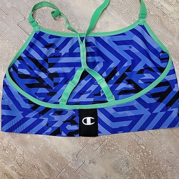 CHAMPION GIRLS YOUTH SWIM/OUTDOOR TOP SIZE XL - Picture 4 of 6